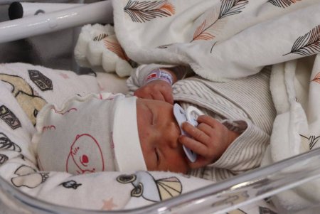 Попри війну життя триває: в Одесі народилася трійня