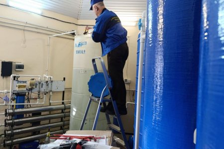 КП «Сервісний центр» щодня готує бювети до видачі води населенню (фото)