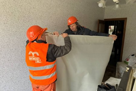 В Одесі триває ліквідація наслідків нічної атаки: зафіксовано пошкодження понад 2300 вікон (фото)