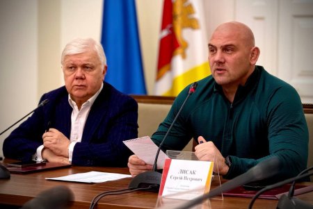 Апаратна нарада в Одесі: обговорення важливих питань і ключові рішення (фото) Апаратна нарада в Одесі: обговорення важливих питань і ключові рішення (фото)