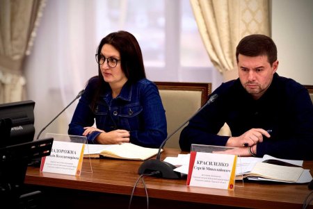 Апаратна нарада в Одесі: обговорення важливих питань і ключові рішення (фото) Апаратна нарада в Одесі: обговорення важливих питань і ключові рішення (фото)