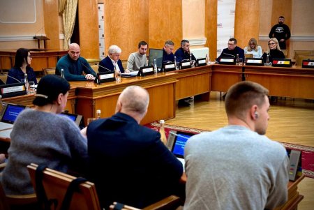 Проєкт бюджету Одеси внесено на розгляд міській раді (фото) Проєкт бюджету Одеси внесено на розгляд міській раді (фото)