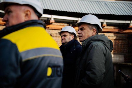 Віцепрем’єр України Олексій Кулеба перевірив хід ліквідації наслідків ворожих атак в Одесі. Фото Віцепрем’єр України Олексій Кулеба перевірив хід ліквідації наслідків ворожих атак в Одесі. Фото