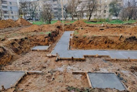 У Пересипському районі Одеси облаштовують бюветний комплекс (фото)