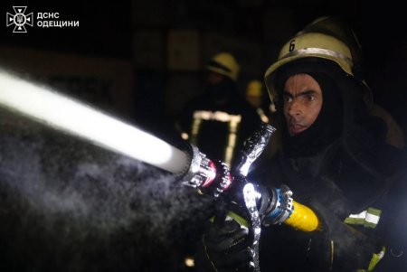 Ворог атакував портову інфраструктуру Одещини (фото)