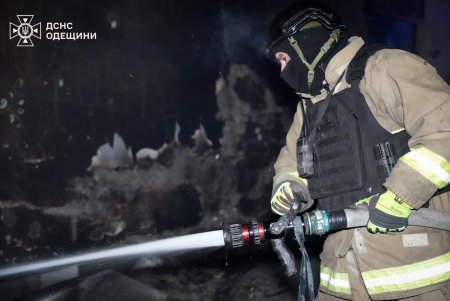 Наслідки нічного обстрелу Одеси (фото)