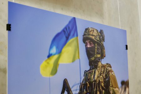 До Дня Соборності в одеській мерії відкрили виставку (фото) До Дня Соборності в одеській мерії відкрили виставку (фото)