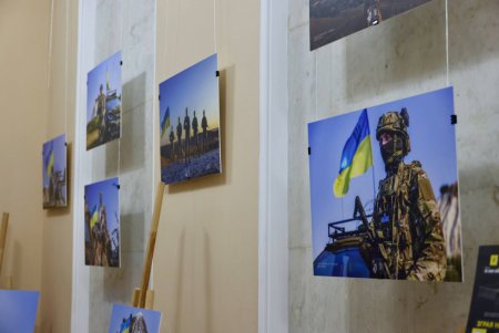 До Дня Соборності в одеській мерії відкрили виставку (фото) До Дня Соборності в одеській мерії відкрили виставку (фото)