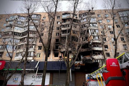 В Одесі ліквідовують наслідки нічної атаки (фото) В Одесі ліквідовують наслідки нічної атаки (фото)