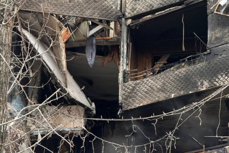 В Одесі ліквідовують наслідки нічної атаки (фото) В Одесі ліквідовують наслідки нічної атаки (фото)