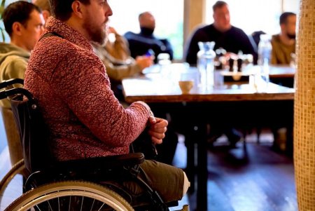 ГоловнаНовиниУ Приморському районі Одеси відбулася традиційна зустріч «Кава з ветераном». Фото