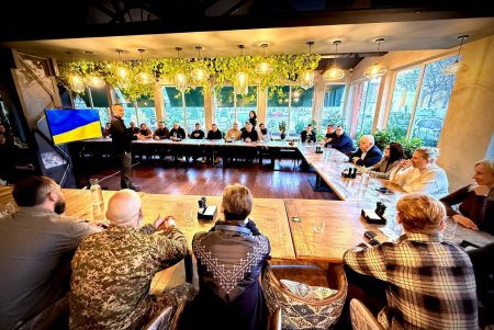 ГоловнаНовиниУ Приморському районі Одеси відбулася традиційна зустріч «Кава з ветераном». Фото