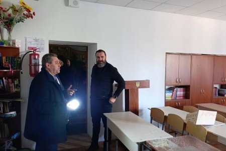 В Одесі за участю МОН обговорили відновлення пошкодженого ліцею будівництва та архітектури (фото)