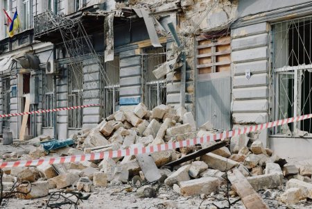 Унаслідок нічної атаки зазнав руйнувань одеський ліцей (фото)