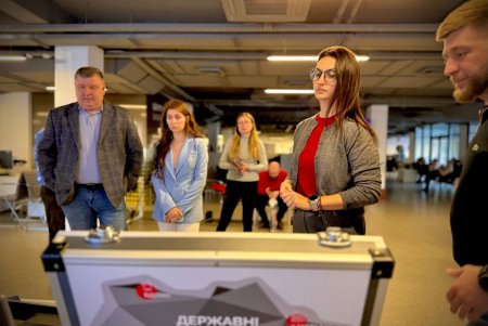 Одеса отримала п’ять мобільних офісів для надання адмінпослуг «на дому» (фото)