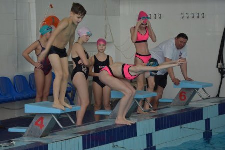 В Одесі розпочався навчальний курс плавання для дітей ветеранів війни (фото) В Одесі розпочався навчальний курс плавання для дітей ветеранів війни (фото)