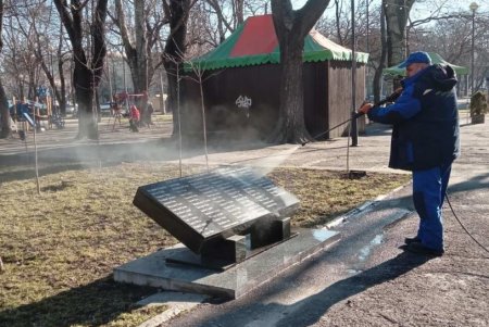 КП «Сервісний центр» готує до запуску фонтани та наводить лад на підпорядкованих територіях (фото)