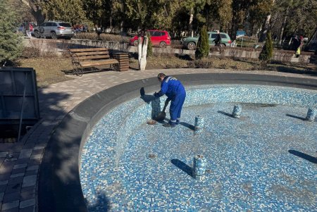 КП «Сервісний центр» готує до запуску фонтани та наводить лад на підпорядкованих територіях (фото)