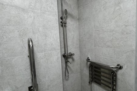 В Одесі завершується реконструкція терапевтичного відділення лікарні №1 (фото, відео)