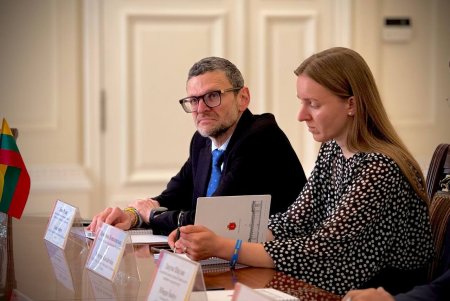 Керівництво Одеси провело зустріч з литовською делегацією (фото)