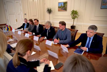Керівництво Одеси провело зустріч з литовською делегацією (фото)