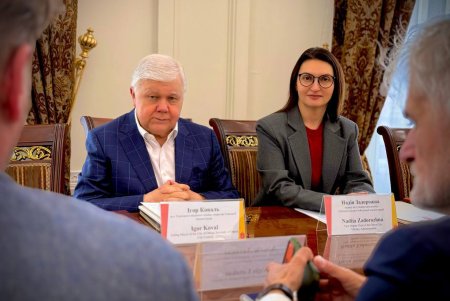 Керівництво Одеси провело зустріч з литовською делегацією (фото)