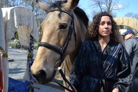 На Дерибасівській в Одесі провели Пасхальну реконструкцію (фото)