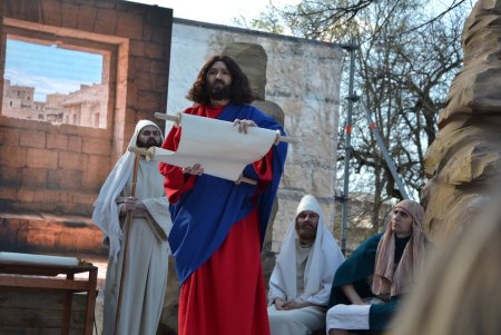 На Дерибасівській в Одесі провели Пасхальну реконструкцію (фото)