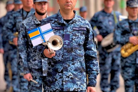 В Одесі урочисто підняли Військово-Морський Прапор ЗСУ (фото)