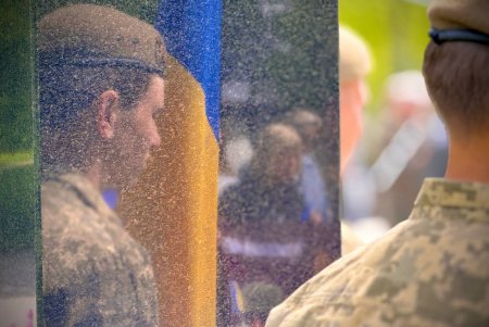 Дзвін памʼяті за полеглими героями пролунав в Одесі (фото)