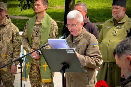 Дзвін памʼяті за полеглими героями пролунав в Одесі (фото)