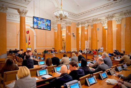 В Одесі відбулася апаратна нарада щодо ліквідації наслідків ворожих атак (фото)