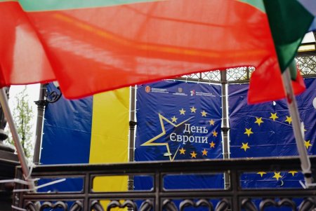 Святкування Дня Європи: концерт у Міському саду Одеси (фото)