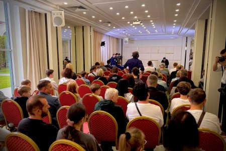 В Одесі 11 родин переселенців отримали сертифікати на власне житло (фото