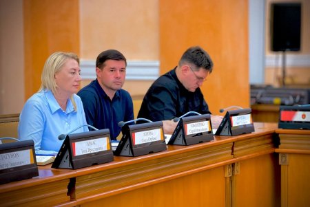 В Одесі провели апаратну нараду щодо відновлення після атак і підтримки енергоефективності ОСББ (фото)
