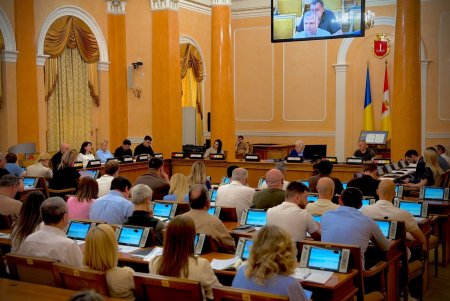 В Одесі провели апаратну нараду щодо відновлення після атак і підтримки енергоефективності ОСББ (фото)