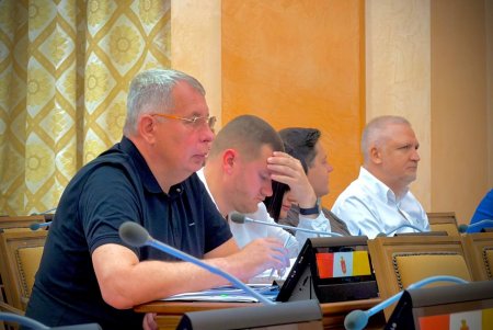 В Одесі провели апаратну нараду щодо відновлення після атак і підтримки енергоефективності ОСББ (фото)