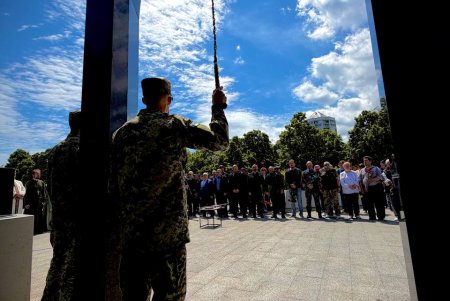 Дзвін памʼяті за полеглими Героями лунав в Одесі (фото) Дзвін памʼяті за полеглими Героями лунав в Одесі (фото)