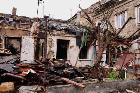 В Одесі триває ліквідація наслідків нічних атак ворога ( фоторепортаж, відео) В Одесі триває ліквідація наслідків нічних атак ворога ( фоторепортаж, відео)