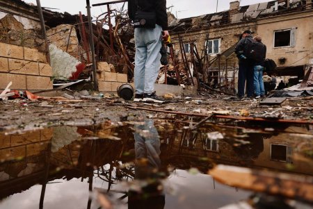 В Одесі триває ліквідація наслідків нічних атак ворога ( фоторепортаж, відео) В Одесі триває ліквідація наслідків нічних атак ворога ( фоторепортаж, відео)