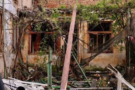 В Одесі триває ліквідація наслідків нічних атак ворога ( фоторепортаж, відео) В Одесі триває ліквідація наслідків нічних атак ворога ( фоторепортаж, відео)