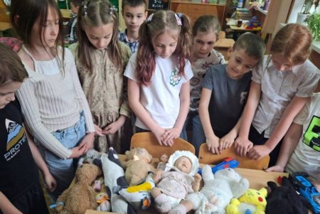 Освітяни Одеси вшанували пам’ять дітей, чиї життя забрала війна (фото)