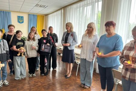 Освітяни Одеси вшанували пам’ять дітей, чиї життя забрала війна (фото)