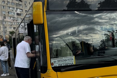 Амбасадори безбар’єрності перевірили роботу соціального маршруту С3 в Одесі (фото, відео)