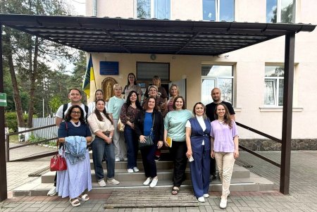 Одещина та Львівщина обмінялися досвідом у сфері захисту дітей і підтримки сімей (фото) Одещина та Львівщина обмінялися досвідом у сфері захисту дітей і підтримки сімей (фото)