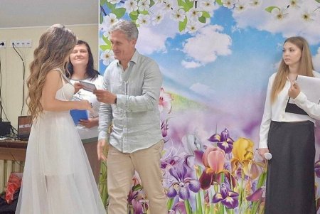 Олег Етнарович привітав випускників 45-го ліцею з завершенням навчального року
