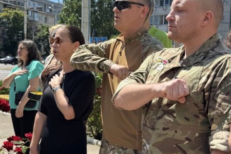 До Дня скорботи в Одесі провели акцію «Дерева пам’яті» (фото) До Дня скорботи в Одесі провели акцію «Дерева пам’яті» (фото)