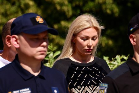 У День Конституції в Одесі вшанували пам'ять полеглих захисників (фото)