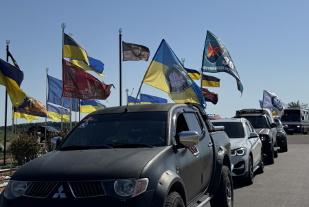 У День Конституції в Одесі відбувся автопробіг пам’яті (фото)
