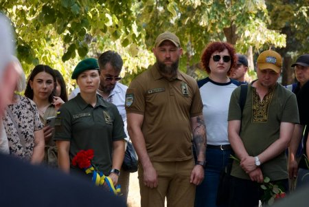 В Одесі пролунав Дзвін памʼяті за полеглими героями (фото) В Одесі пролунав Дзвін памʼяті за полеглими героями (фото)
